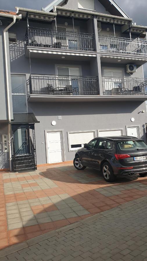 Apartments Kamenjar Nowy Sad Zewnętrze zdjęcie